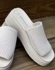 Farrah Platform Slide
