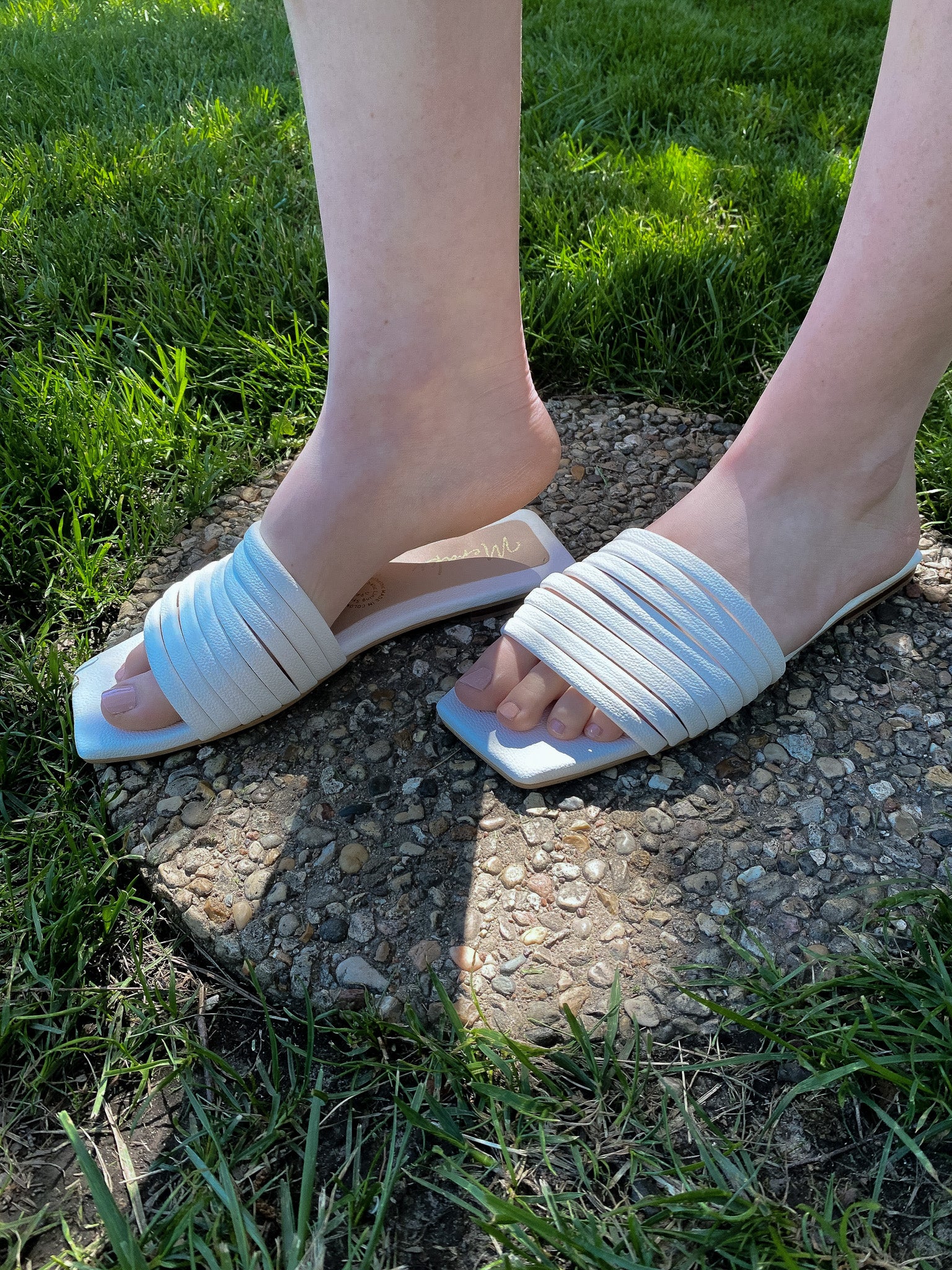 Camillia Flat Sandals