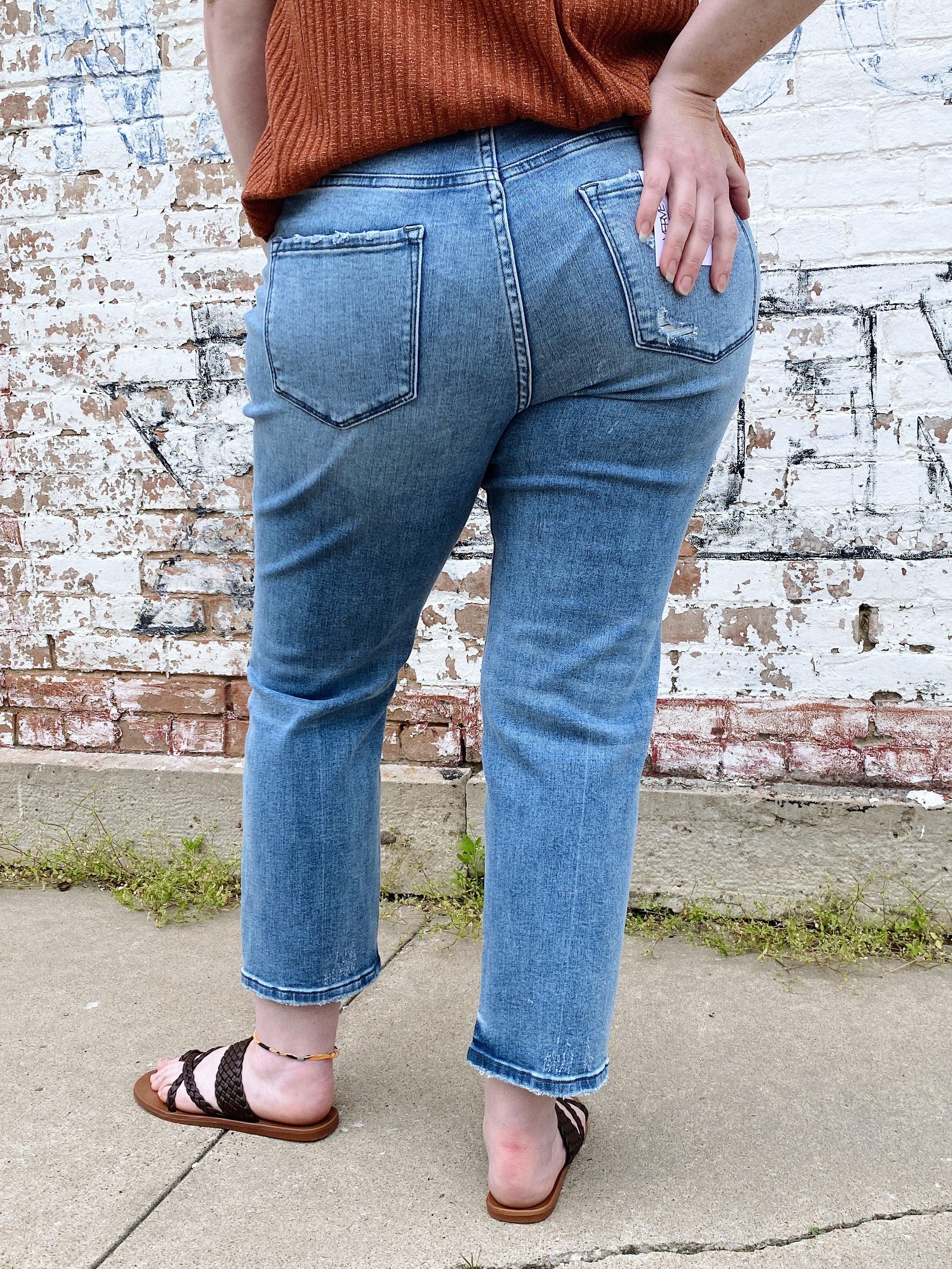 Jeanne Slim Crop Jeans