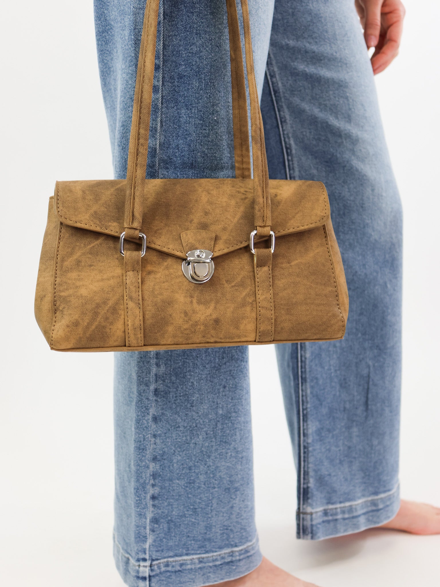 Lisa Lock Buckle Bag